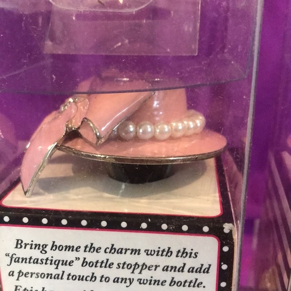 NWT Set of 10 Parisian pink hat & pearls glam wine bottle stopper party favors - Picture 8 of 10